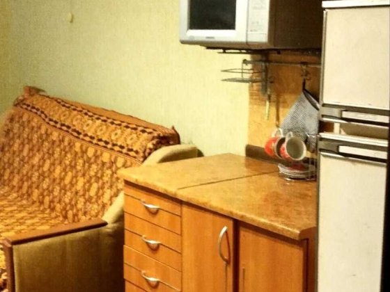 Харківський масив, метро Вирлиця пішки Київ