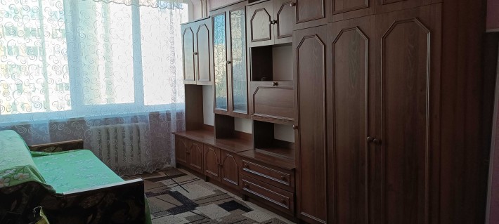 Кімната для ЖІНКИ (від власниці), 15хв. метро Чернигівська. - фото 1