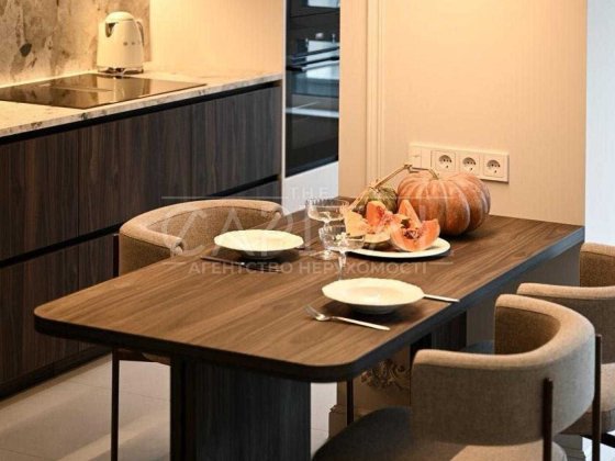 Оренда 2 кімнатної квартири з генератором ЖК White Lines 16 поверх Київ