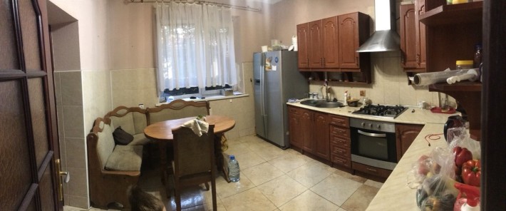 Здаються  кімнати в двохповерховому будинку м.Ужгород - фото 1