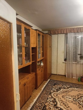 Оренда житла здається дві кімнати в трьох кімнатній квартирі - фото 1