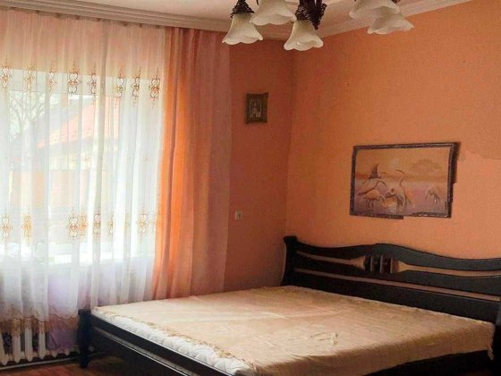 Здається дім біля термального басейна в Берегово подобово Берегово