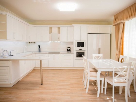 Просторий, комфортний будинок Берегово