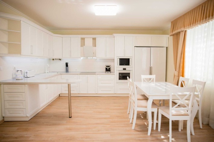 Просторий, комфортний будинок - фото 1