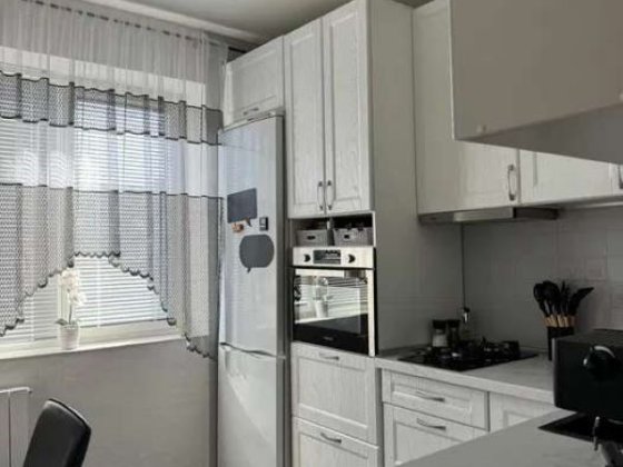 Продаж 2-к квартири вул. Луценка 5 Голосіївський район Киев