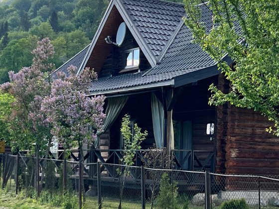 Шешори котедж Заворіття ціна договірна чан 2200грн сауна 1100грн 2год Ивано-Франковск