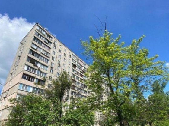 Продаж 2-кімнатної квартири по вул.Лук'яненка Левка (Тимошенко), 2б Киев