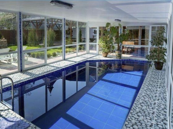 Посуточная аренда дома 250 кв. Бассейн, сауна, бильярд. Киев