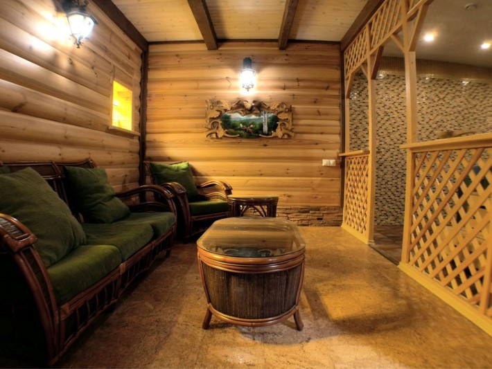 Комфортний та просторий будинок у Киеві - фото 1