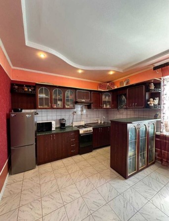 Сдам посуточно дом 250 грн с человека.8 мест.Документы. - фото 1