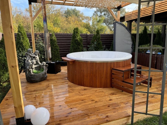 Чан с гидромасажем почасово - фото 1