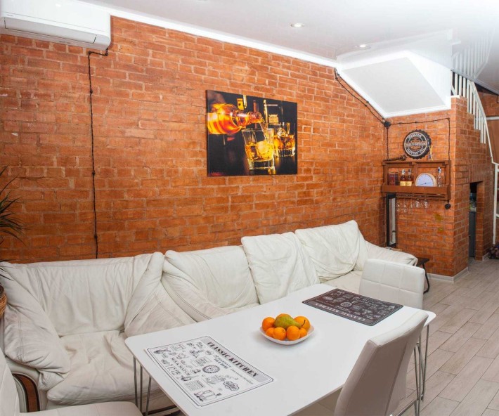 Сучасний котедж для відпочинку в Одесі. - фото 1