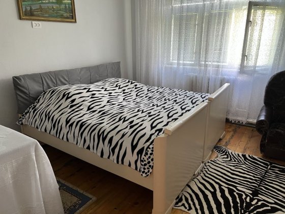 Здається будинок ,кімнати Велятино