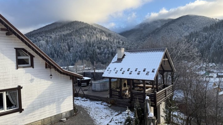 Оренда будинку в Карпатах з чаном та  сауною з басейном - фото 1