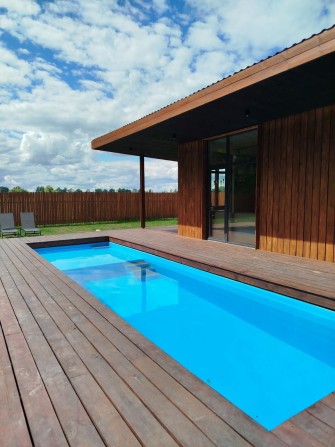 Будиночок з басейном і сауною подобово - фото 1