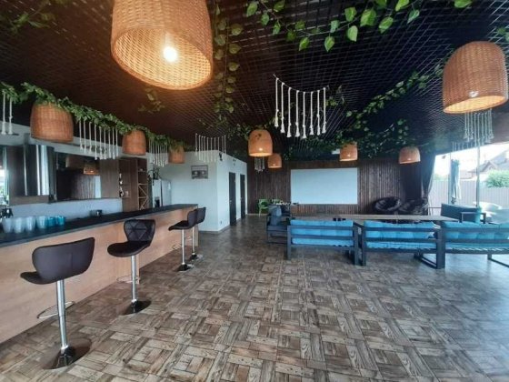 Аренда дома посуточно  с видом на воду Хотяновка. Хотяновка