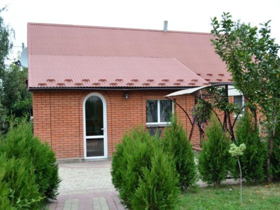 Оренда котеджу Гостинний двір Почаев