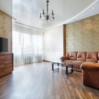 Уютная квартира в Аркадии, кухня-студия + две спальни. Одеса