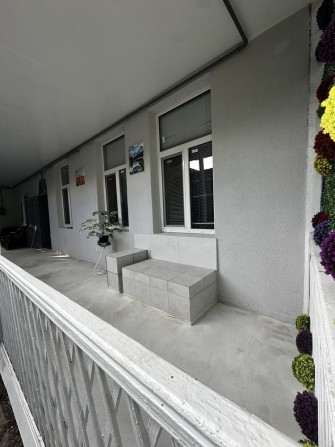 Подобова оренда житла - навпроти спорт комплексу та Жайворонку - фото 1