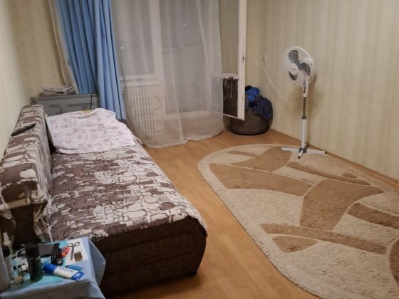 Сдам однокомнатную квартиру посуточно в Змиёве Змиев