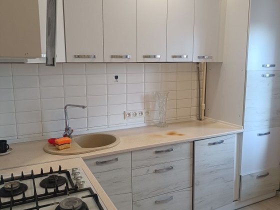 Сдам посуточно 3-х комнатную квартиру Изюм