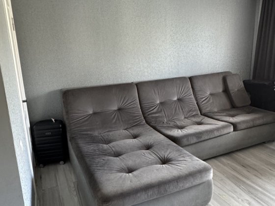 Сдаётся посуточно 2х ком.квартира, центральный ринок до 2.12.занята Изюм