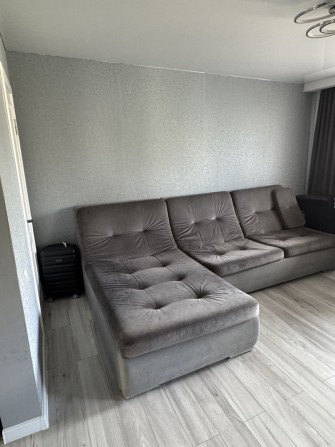 Сдаётся посуточно 2х ком.квартира, центральный ринок до 2.12.занята - фото 1