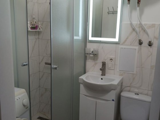 Сдам свою 2 ком.кв посуточно на Пр.Мира Черноморск