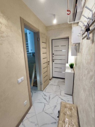 Вильна з 22 числа. Сдам свою 3 кімнатну квартиру в центрі міста - фото 1