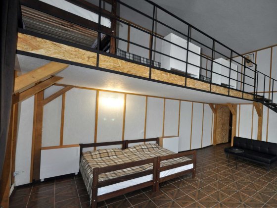 Сучасна 2-рівнева квартира в центрі Старого міста. Кам'янець-Подільський