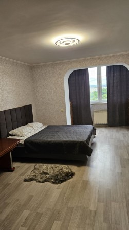 Однокімнатна студія в центрі Кам'янець-Подільського. Власник! - фото 1