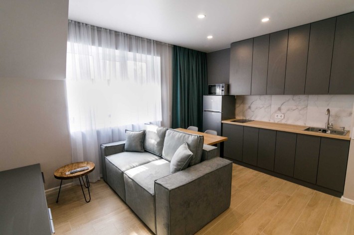 Оренда апартаментів подобово - фото 1