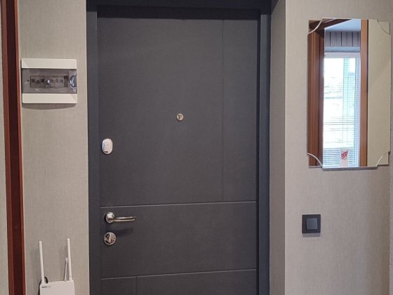 Здам подобово 1 кімнатну квартиру Лозова