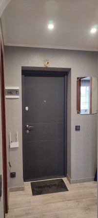 Здам подобово 1 кімнатну квартиру - фото 1