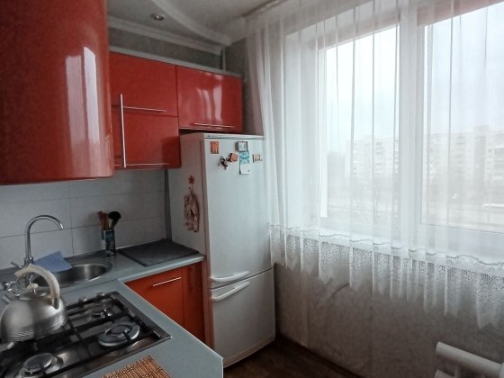 Квартира подобово Лозова