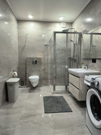 Подобова оренда двокімнатної квартири по вул. І. Зріні, м.Мукачево - фото 1