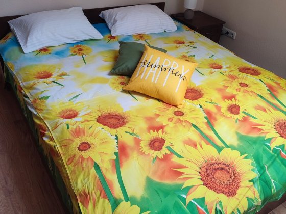 DOBA - Центр з 2 спальнями. 5 місць. Завжд тепла ! Мукачево