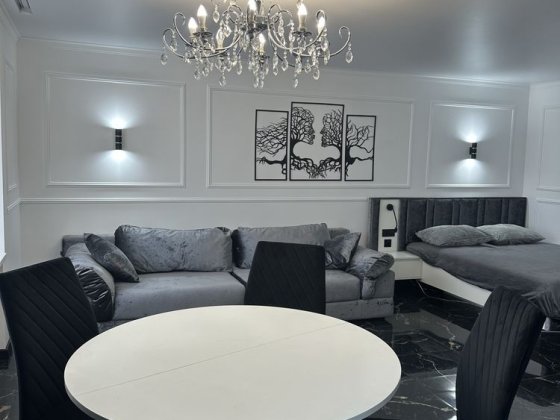 Сдам квартиру в центре , аренда посуточно и почасово Павлоград