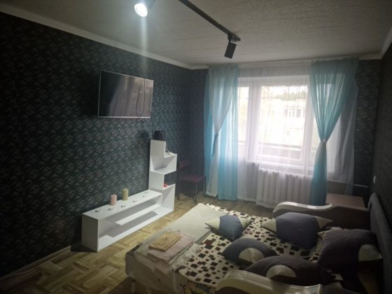 Квартира 1к посуточно на 40 років Павлоград