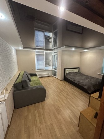 Квартира посуточно , центр , до площі 5 хвилин - фото 1