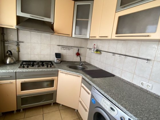 Вільна Квартира Артема 3 кімнати Слов'янськ