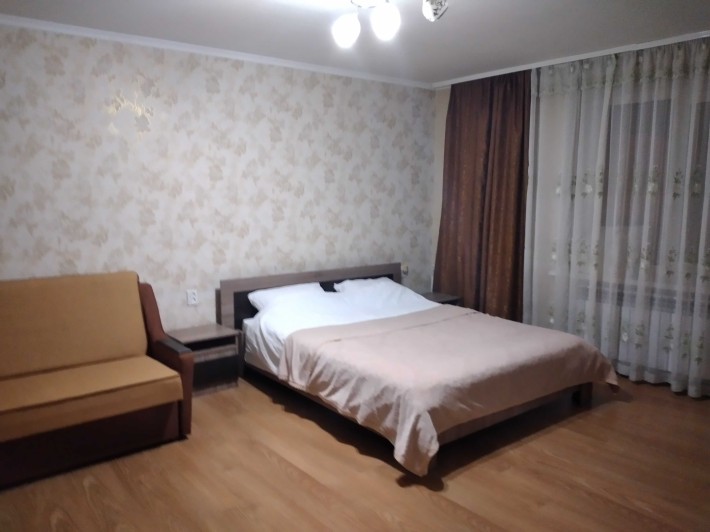 1 кімн. кварт., центр, пр.Свободи. поруч санаторії, парк, річка - фото 1