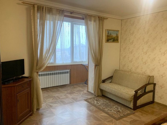 Оренда квартири (подобово) - фото 1