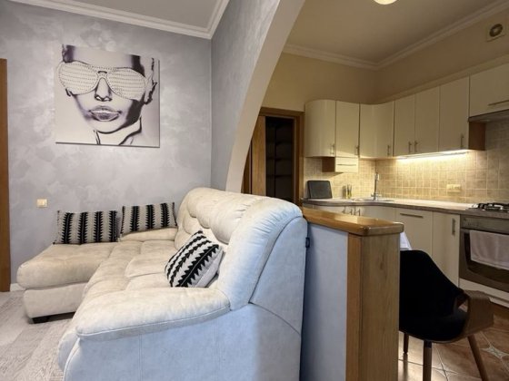 Квартира в центрі з виглядом на парк та парковкою Хмельницкий