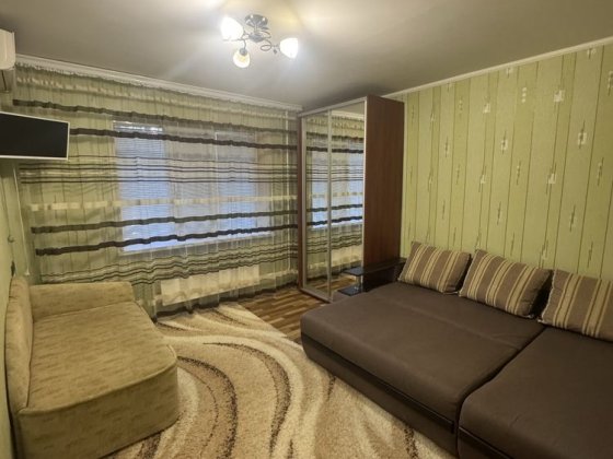 Подобово однокімнатна квартира Южноукраинск