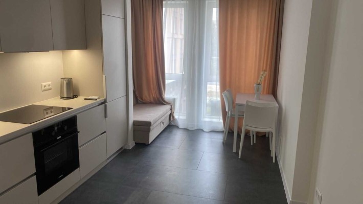 Подобова оренда квартири бізнес-класу, ЖК Madison. З-ка ,,Порошинка,, - фото 1