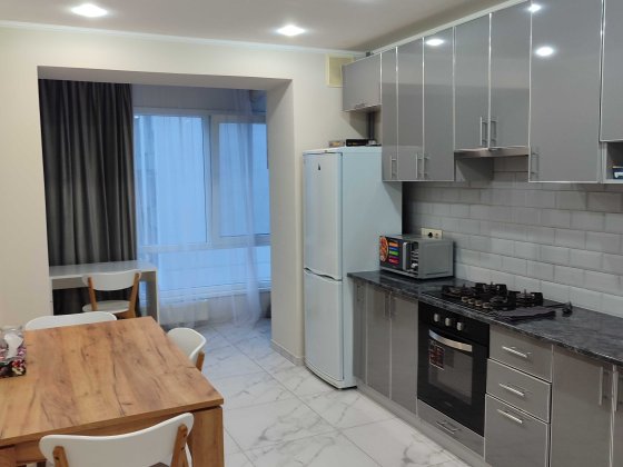 Подобова оренда однокімнатної квартири в центрі міста Ивано-Франковск