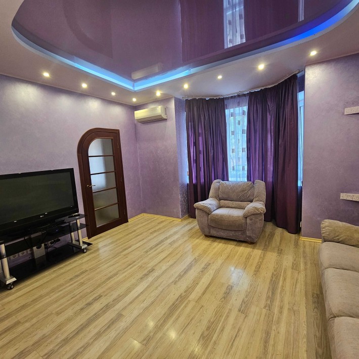 95 квартал. Люкс. Реальные фото. Посуточно и почасово - фото 1