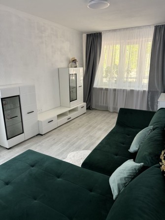 Подобово 2-х кімнатна на 129 кварталі - фото 1