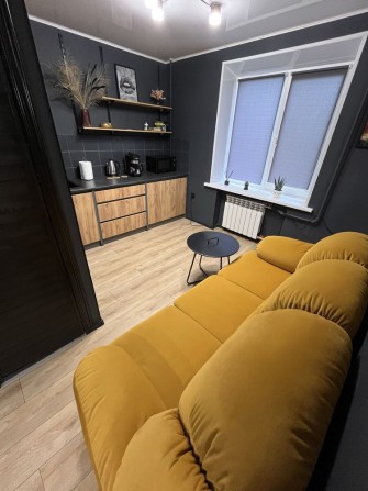 Квартира студія подобово - фото 1